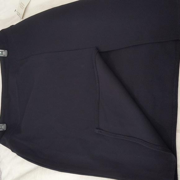 NEW Worthington Black Knit Ponte Pull On Skirt - Picture 3 of 9